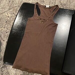 Old navy medium women’s tank top bead and sequin excellent condition